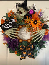 Load image into Gallery viewer, Whimsical Wreaths by Tasha
